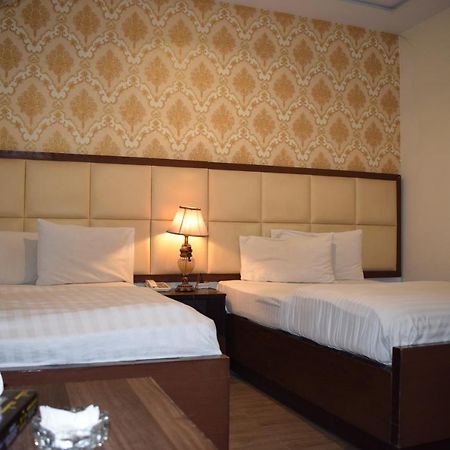 Hotel Pak Continental มุลตาน ภายนอก รูปภาพ