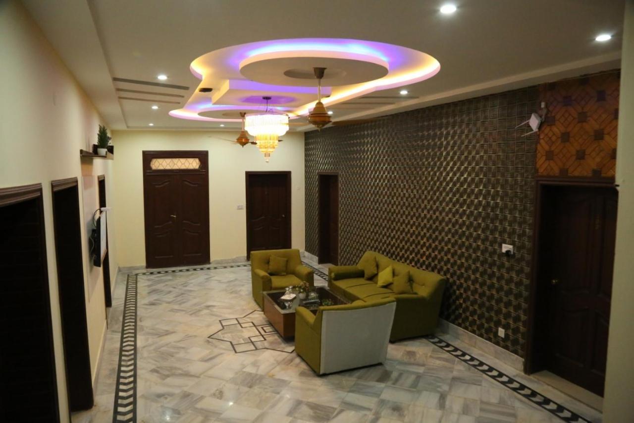 Hotel Pak Continental มุลตาน ภายนอก รูปภาพ