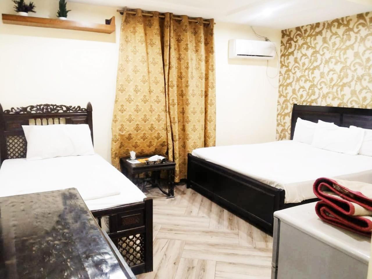 Hotel Pak Continental มุลตาน ภายนอก รูปภาพ