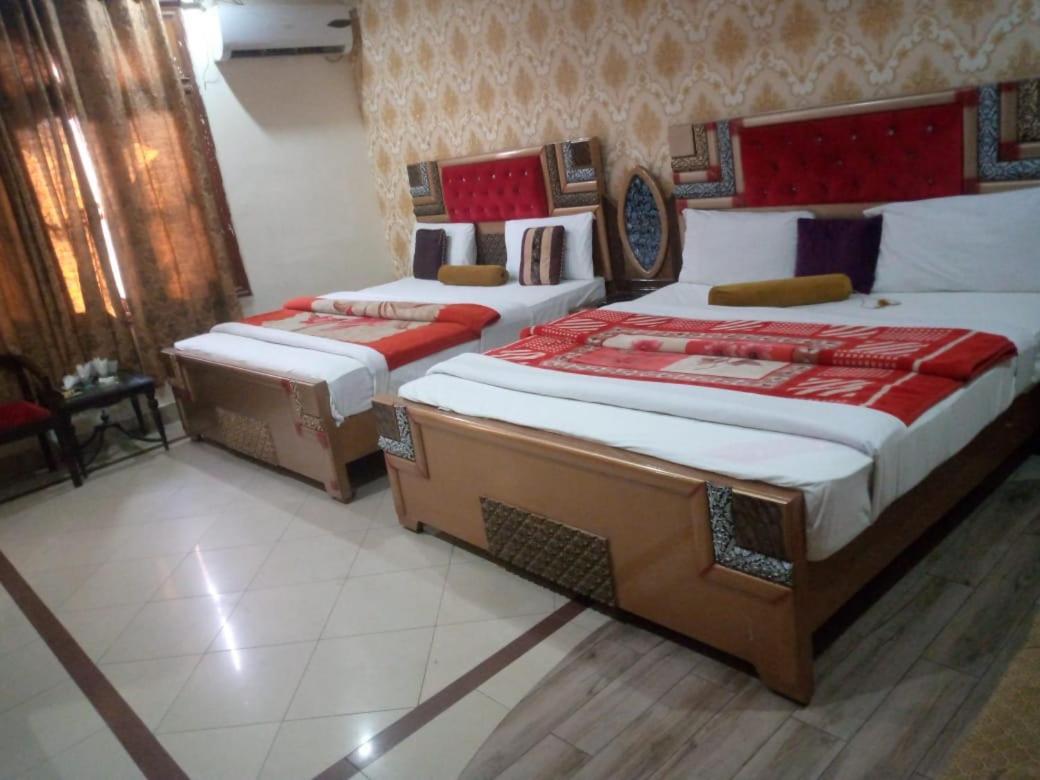 Hotel Pak Continental มุลตาน ภายนอก รูปภาพ