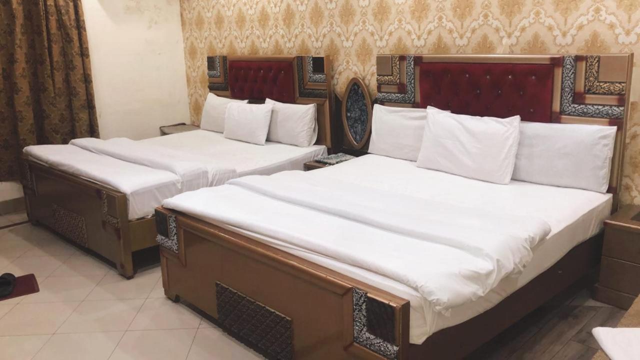 Hotel Pak Continental มุลตาน ภายนอก รูปภาพ